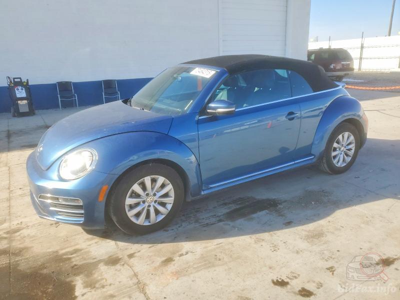 Volkswagen Beetle 2019 Blue