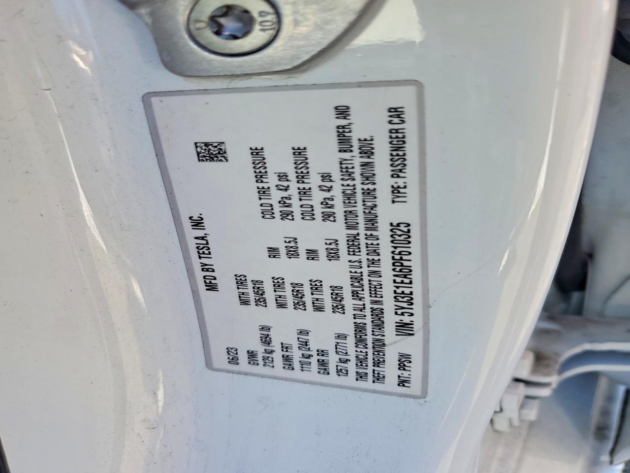 Tesla Model 3 2023 White