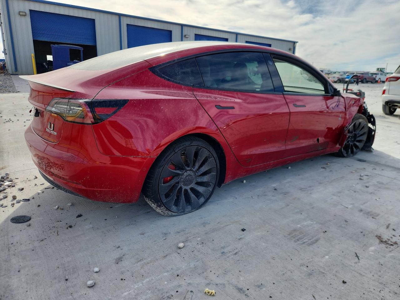 Tesla Model 3 2022 Red