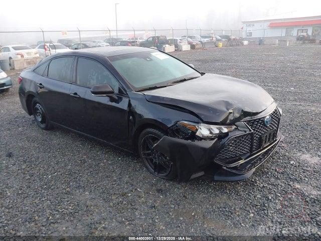 Toyota Avalon Xse Nightshade Hybrid 2022 Black