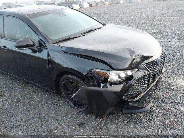 Toyota Avalon Xse Nightshade Hybrid 2022 Black